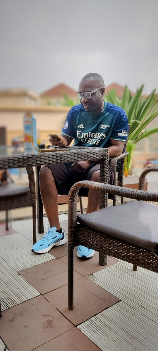 QUBRAH11's tweet image. Wishing you a very happy birthday in advance boss,May ur day be filled with happiness,success &amp;amp;everything you enjoy. I hope the year ahead brings continued achievements good health 🙏 
@Gooner4romOrua

#5DaysTogo 
#Worldcommanderday
#Fishermanday
#SheGetMoney4two
#SQUAD
🌹🌹🌹