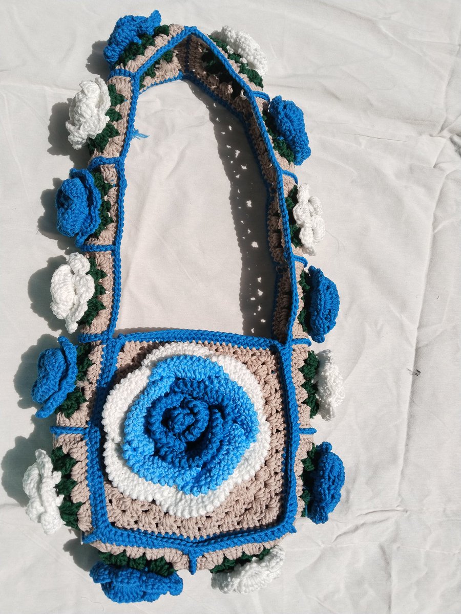 goooooto7's tweet image. Tas rajutan handmade
 s.shopee.co.id/8zstVehh1E