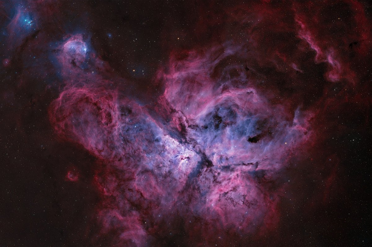 A wide field and a close up image of The Carina Nebula
The the first image was taken with #ASKAR FRA400 and ASI2600MC Pro with the #Optolong L-Quad Enhance Filter
721 x 180sec
around 36hrs exposure.
Credit: Frank Arapovic
Hope you like it.
#broadband #antilightpolluton #filter