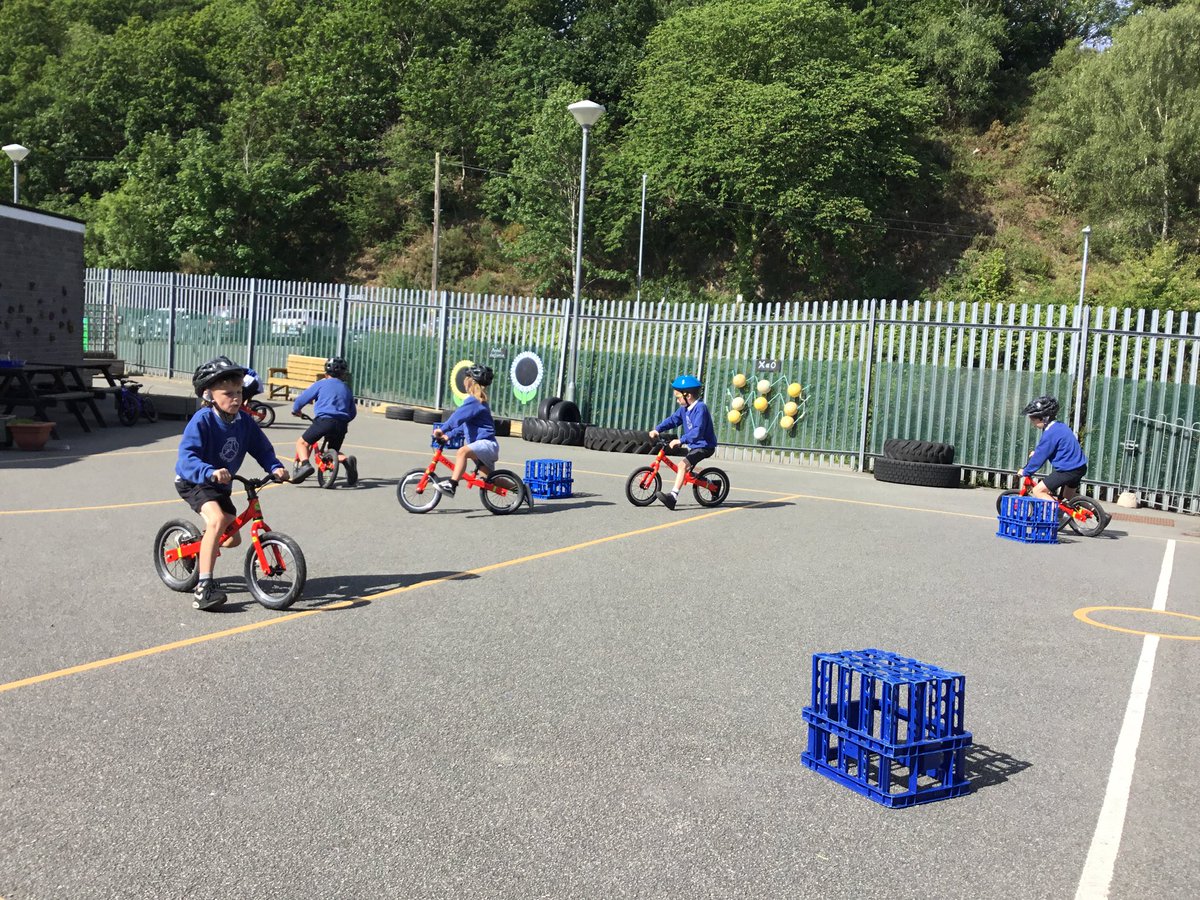 Ysgol Pant Pastynog tweet media