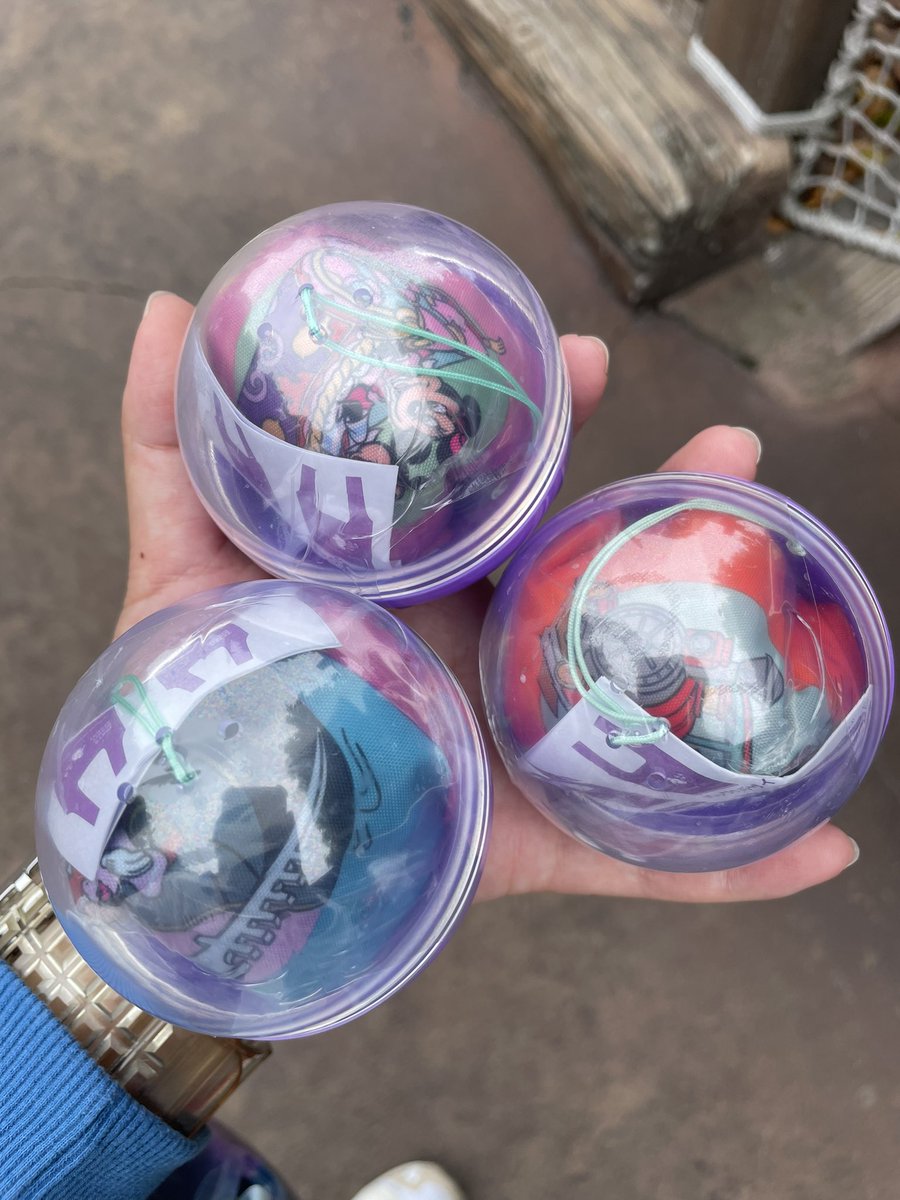 ディズニー　カプセルトイ　エコバッグ
交換を探しています

譲→フライングカーペット
　　ゴンドラ
　　ビックサンダー
求→ベイマックス

本日5/24シーパーク内にてお取引希望です！
DM又はリプにてご連絡ください🙇🏻‍♀️