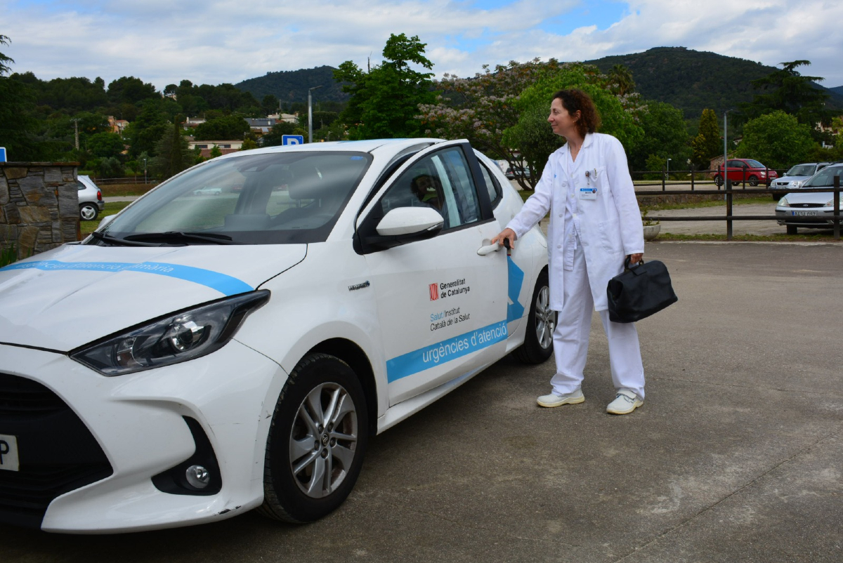 👥 Aquesta setmana, amb motiu del Dia Mundial de la Medicina Familiar i Comunitària, l'ICS ha estrenat un nou episodi del pòdcast d’ICSfluencers. 

Hem parlat amb professionals de Medicina Familiar i Comunitària d’edats, moments vitals i territoris diferents que han dialogat