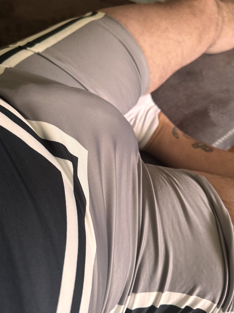 Ritualsboy's tweet photo. Am Morgen geil mit meinen neuen Singlet - Brysen! https://t.co/Q4qLovpxMK