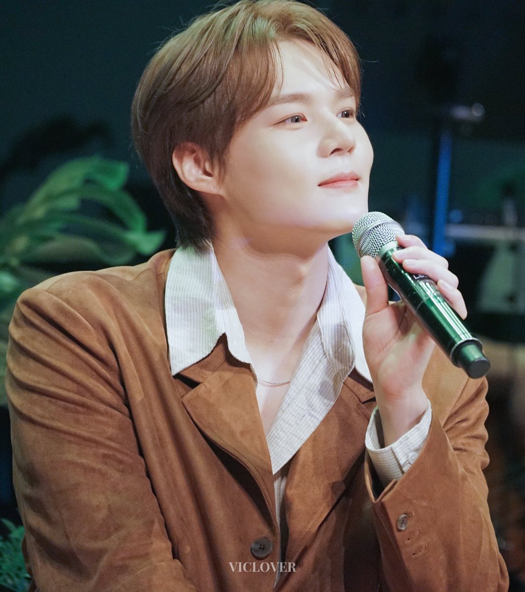 INFP__ZIP's tweet photo. 250517 You’re My Summer 1부

🐶🤎

#임세준 #세준 
#LIMSEJUN https://t.co/FxWKuPQHDg