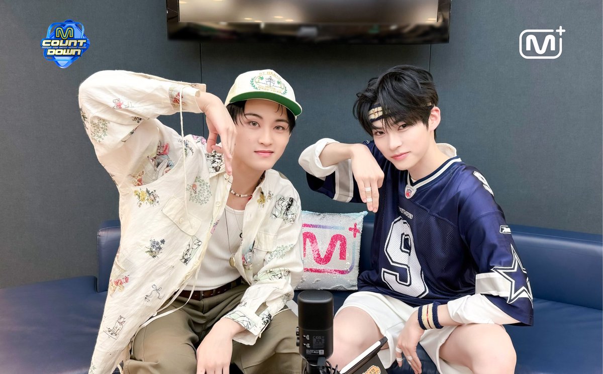 _hanbinstar's tweet image. Dear Mark fans🫑
Thank you for your support in our vote in 1999
I'm so grateful that you said you would be help me Hanbin's work. 
Hanbin's solo ost Champion will be realeaseed on the 27th 6pm💚
I'd really appreciate it if you listen to it on Melon or Spotify🥹
#MARK #SUNGHANBIN