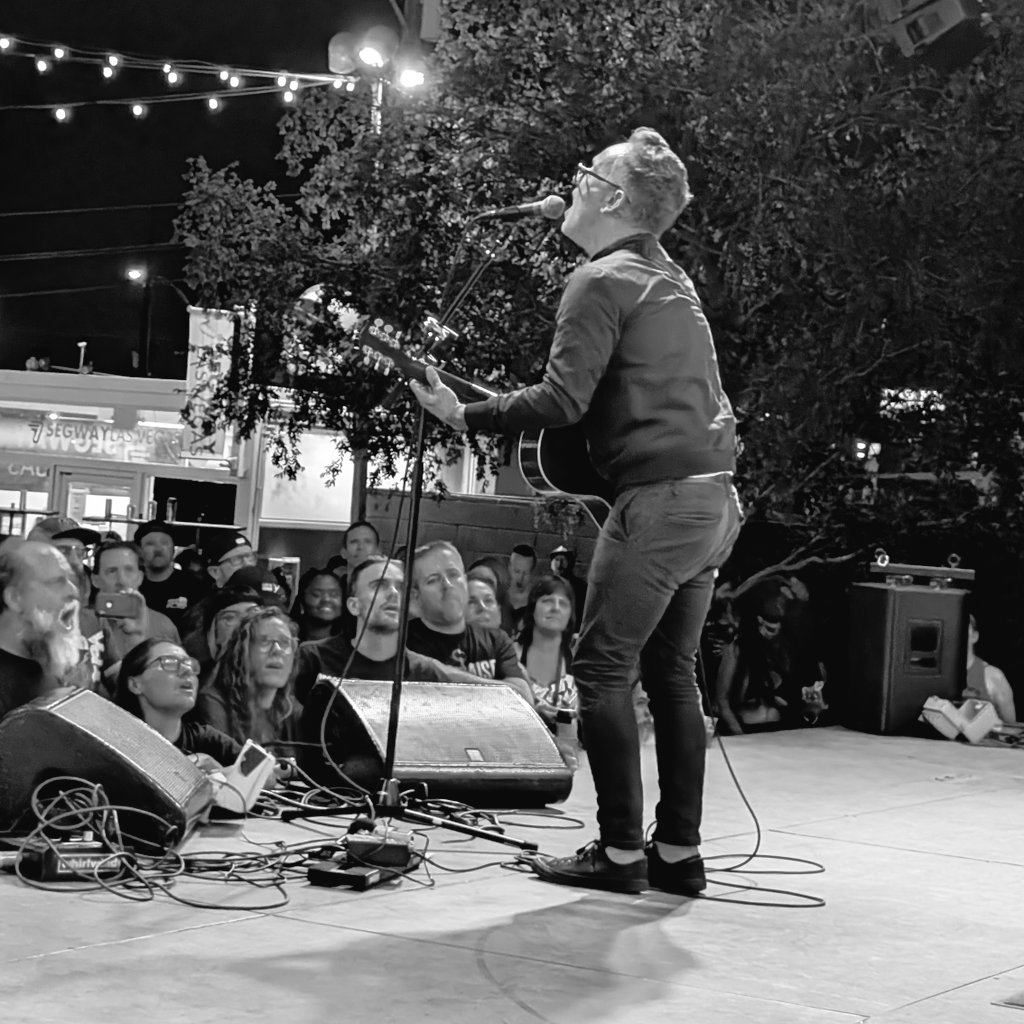 The Mayor | Team MM (@mayornhl) on Twitter photo Chuck Ragan
Dave Hause
<a href="/PunkRockBowling/">šæšš½šŗ šš¾š²šŗ š±š¾šš»šøš½š¶</a>
Night 1 Chuck Ragan
Dave Hause
<a href="/PunkRockBowling/">šæšš½šŗ šš¾š²šŗ š±š¾šš»šøš½š¶</a>
Night 1