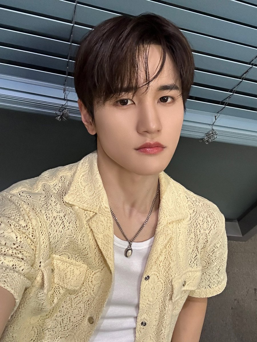 MEMBERS_8TURN's tweet photo. 😗✌🏼

#8TURN #에잇턴 #エイトターン
#재윤 #JAEYUN #ジェユン https://t.co/jKjD6X0Iwm