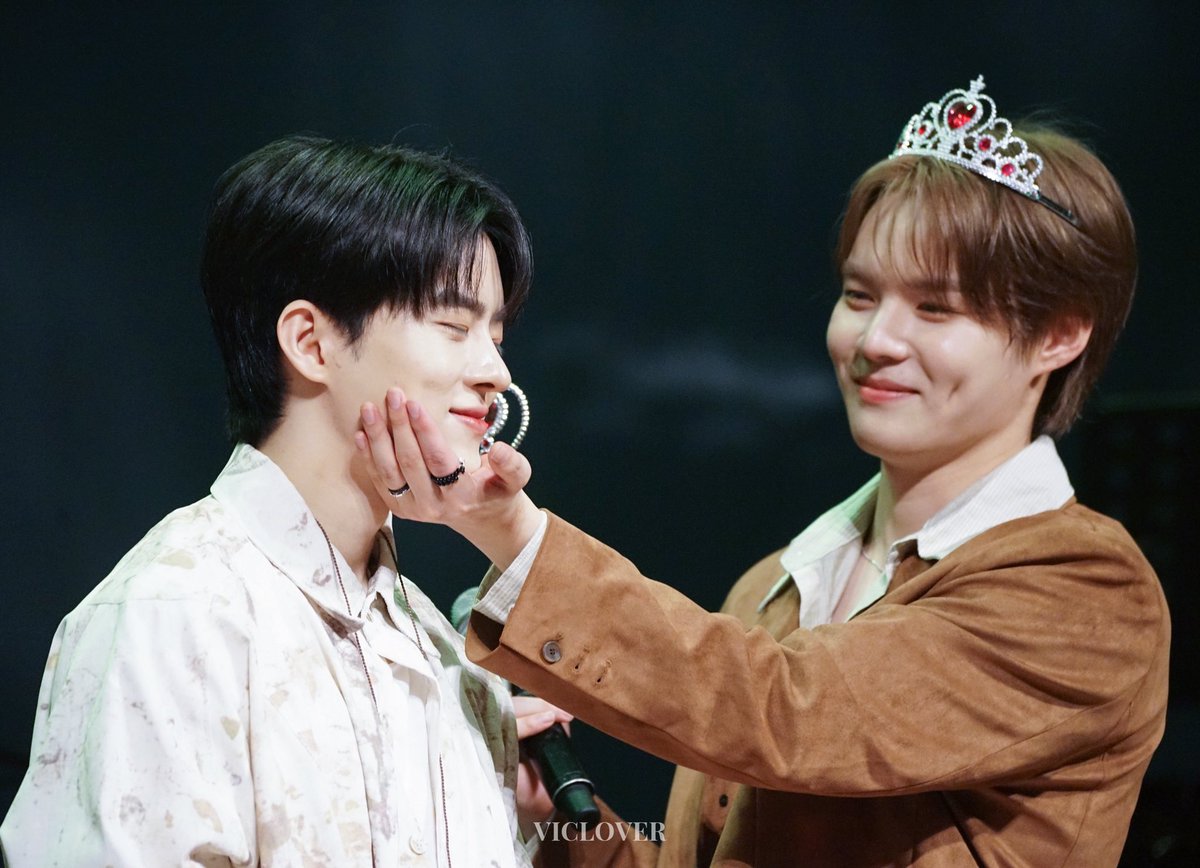 INFP__ZIP's tweet photo. 250517 You’re My Summer 1부

눈에서 꿀 떨어져 얘드라아🥹❤️

#임세준 #세준 #정수빈 #수빈 https://t.co/3mOH01V6DF