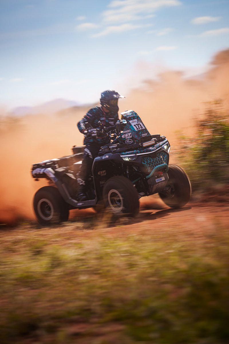 ℹ️ LIGHTS, CAMERA, QUAD-TION! | QUAD

Antanas Kanopkinas and Gaëtan Martinez are revving up their CFMoto quads. The Lithuanian claimed victory yesterday, but the Frenchman is still perched atop a margin of 19'23" over his teammate. The South African Carien Teessen, third, will