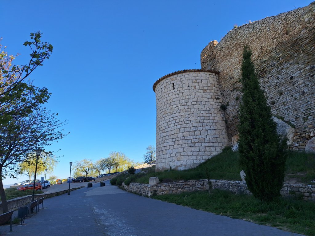 Juan Amela (@meteomorella) on Twitter photo Observatori #Morella.T. Mínima 7,4 ⁰C, T. Mínima fàbrica de Giner 3,3 ⁰C, 1018,9 hPa. Cielo despejado. Buen sábado. <a href="/AEMET_CValencia/">AEMET_C. Valenciana</a> <a href="/AlexMuozGarc/">Álex Muñoz 📷 ☀🦇 💯 🧡</a>
<a href="/cenayla/">Conchy Bayo</a> <a href="/AlendaMavi/">Mavi Alenda Morán</a> <a href="/fran40tf/">☀⛅️️fran40 ☔️</a>
<a href="/rasalvi49/">Ramon Salvi</a> <a href="/Fran_Lorenzo95/">Fran Lorenzo</a> <a href="/minervagra/">Minerva GG</a> <a href="/sibilafc/">Silvia Ferrer</a> <a href="/apuntoratge/">À Punt Oratge</a> Observatori #Morella.T. Mínima 7,4 ⁰C, T. Mínima fàbrica de Giner 3,3 ⁰C, 1018,9 hPa. Cielo despejado. Buen sábado. <a href="/AEMET_CValencia/">AEMET_C. Valenciana</a> <a href="/AlexMuozGarc/">Álex Muñoz 📷 ☀🦇 💯 🧡</a>
<a href="/cenayla/">Conchy Bayo</a> <a href="/AlendaMavi/">Mavi Alenda Morán</a> <a href="/fran40tf/">☀⛅️️fran40 ☔️</a>
<a href="/rasalvi49/">Ramon Salvi</a> <a href="/Fran_Lorenzo95/">Fran Lorenzo</a> <a href="/minervagra/">Minerva GG</a> <a href="/sibilafc/">Silvia Ferrer</a> <a href="/apuntoratge/">À Punt Oratge</a>