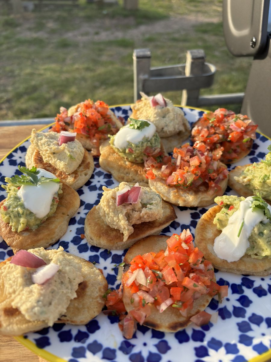 fascinatingfood's tweet image. Pudding was raspberries and peaches with orange and almond, honey, dark chocolate and clotted cream
#ferryprojectcookeryschool 
#cookeryschool
#glamping
#llama 
#outdoorcooking

Need a private chef, all to help support the homeless of Fenland
Alison.crouch@ferryproject.org.uk