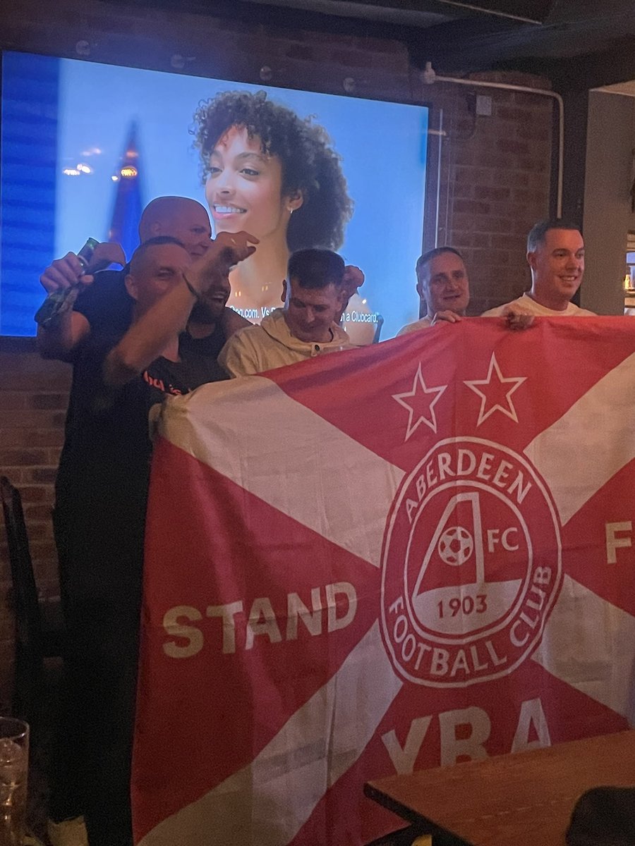 Minie the red 83 tweet media