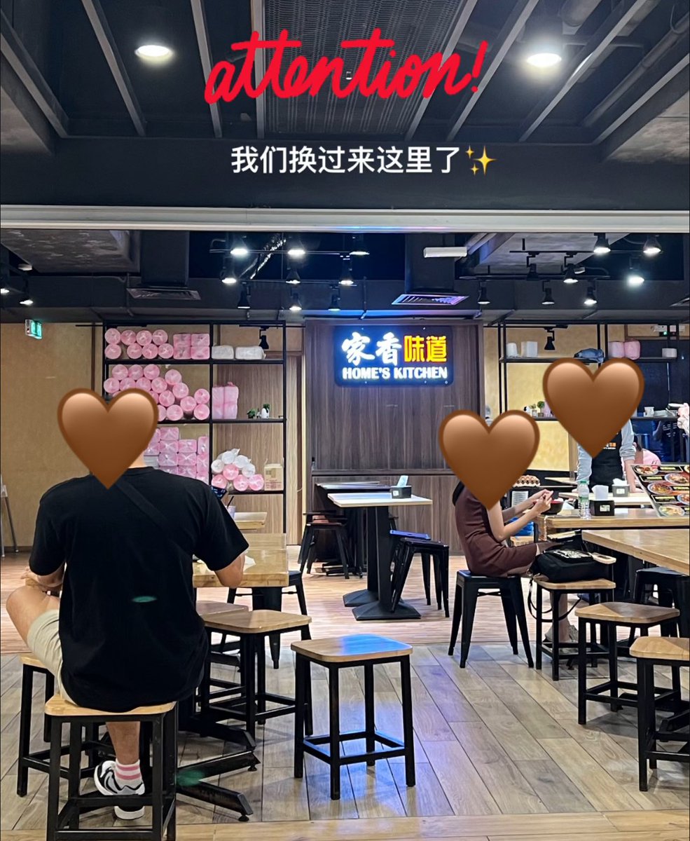 staroasis_'s tweet photo. Hi Everyone, 

We moved to in front of 家香味道 Home’s Kitchen‼️

We are selling:
✨Tattoo Sticker
✨Souvenir Ticket
✨Keychain
🆓Photocard

Come and find us😍😍😍
#exokai #kaion #kai https://t.co/JwhHZLsyRt