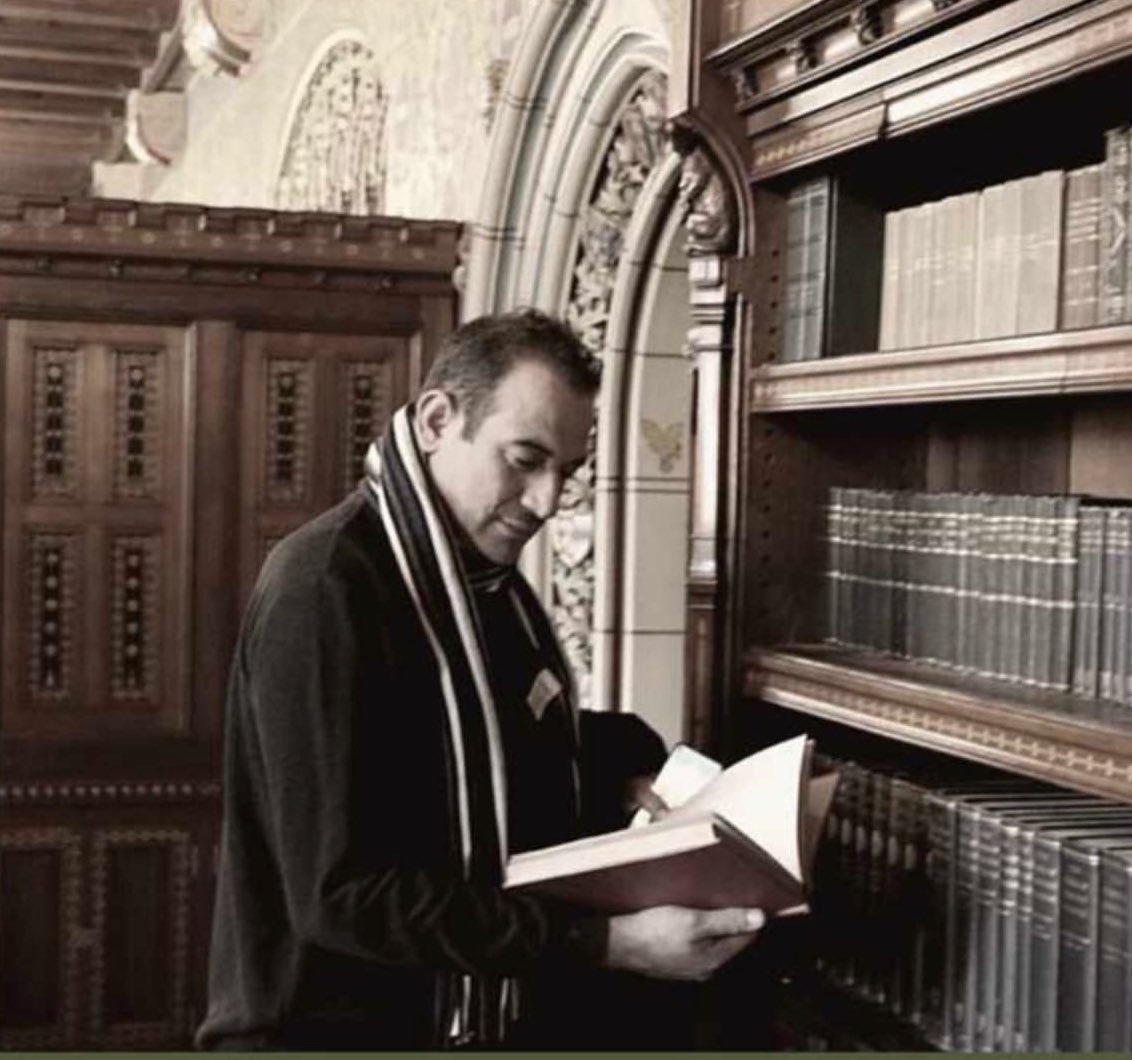 مرت سنتيتن على رحيلك يا خالي وليوم يصادف ذكرى وفاتك و لكن غيابك لا يزال موجعًا كأنها كانت بالأمس. نفتقدك في كل لحظة وندعو الله أن يجعل مثواك الجنة وينير قبرك