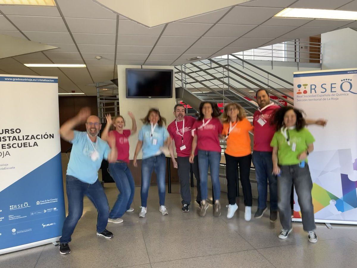 Jesus Berenguer (@chuchibe) on Twitter photo Ya estamos con la preparación de los stands de la final del IV Concurso de Cristalización en la Escuela de La Rioja en la Facultad de Ciencias de <a href="/unirioja/">Universidad de La Rioja</a>!!#CristalizaciónRioja #CristalizaciónenLaEscuela <a href="/educarioja/">Educación La Rioja</a> <a href="/lariojaorg/">Gobierno de La Rioja</a> <a href="/qlinstruments/">QL INSTRUMENTS SLU</a> Linlab Ya estamos con la preparación de los stands de la final del IV Concurso de Cristalización en la Escuela de La Rioja en la Facultad de Ciencias de <a href="/unirioja/">Universidad de La Rioja</a>!!#CristalizaciónRioja #CristalizaciónenLaEscuela <a href="/educarioja/">Educación La Rioja</a> <a href="/lariojaorg/">Gobierno de La Rioja</a> <a href="/qlinstruments/">QL INSTRUMENTS SLU</a> Linlab