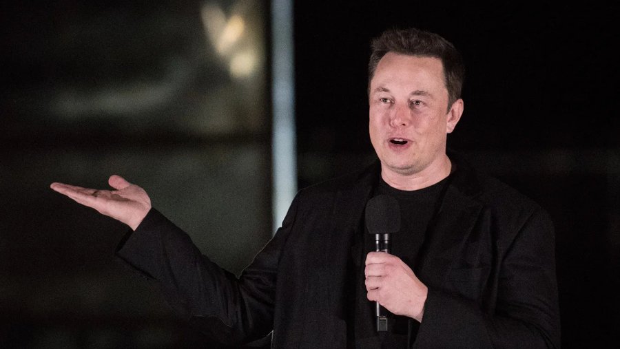 ElonFactsX's tweet image. Elon Musk presenting Starship in 2019:
“This is, I think, the most inspiring thing I've ever seen.”