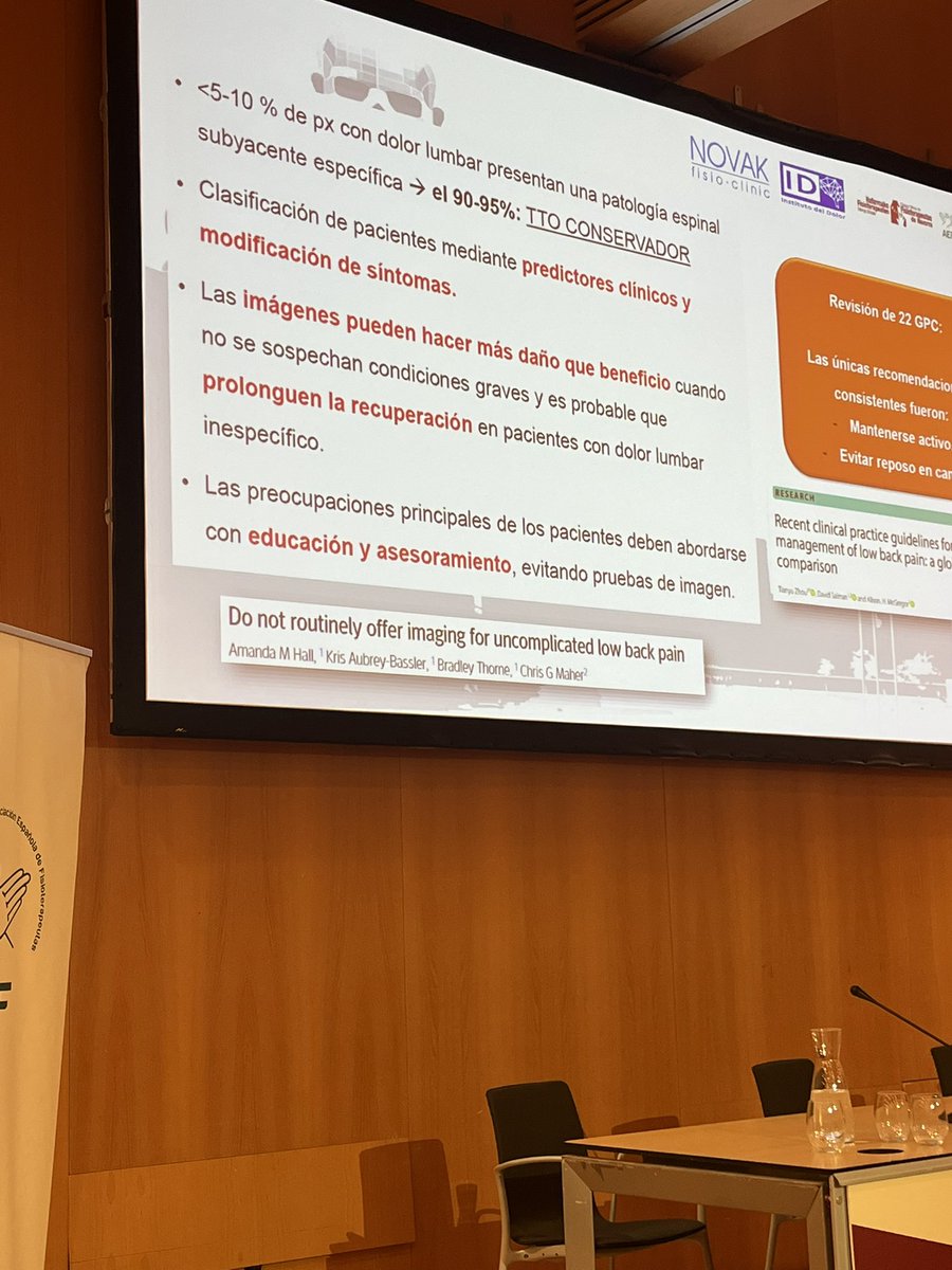 #jornadacofnaef Empezamos las ponencia con el gran Álvaro Rodríguez profesor de la universidad <a href="/CuSanIsidoro/">Centro Universitario San Isidoro</a> #DolorPersistente #Fisioterapia #Fisioterapeutas #sanidad <a href="/ColFisioNavarra/">COFN</a>
