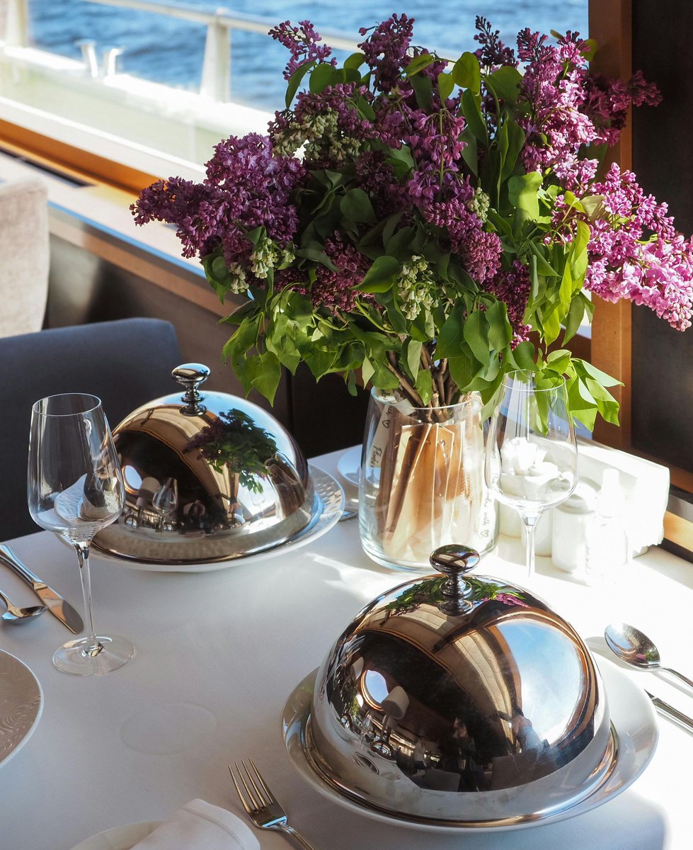 Dorset chefs! 🔪 Saturdays are for culinary innovation. What #FreeFromBBQ masterpieces are you crafting this May with local produce?

Wild Garlic &amp; Mushroom "Steaks"?
Smoked Haddock &amp; Samphire Skewers?
Charred Baby Gem with Horseradish Dressing?

#DorsetChefs #GlutenFree #Vegan