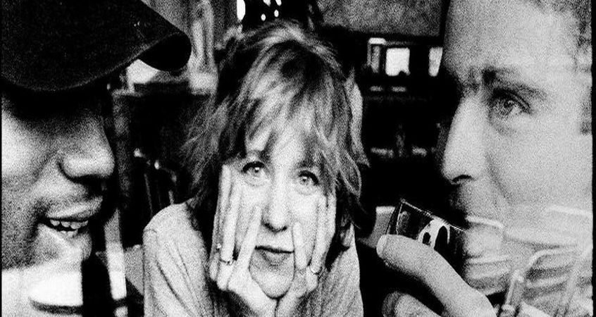 IndieForBunnies (@indieforbunnies) on Twitter photo Attenzione che manca pochissimo alla data italiana...
"Le canzoni prendono storie della mia vita": ce lo dice Kristin Hersh dei Throwing Muses
<a href="/kristinhersh/">kristin hersh</a> <a href="/throwingmuses/">Throwing Muses</a>
indieforbunnies.com/2025/05/24/le-… Attenzione che manca pochissimo alla data italiana...
"Le canzoni prendono storie della mia vita": ce lo dice Kristin Hersh dei Throwing Muses
<a href="/kristinhersh/">kristin hersh</a> <a href="/throwingmuses/">Throwing Muses</a>
indieforbunnies.com/2025/05/24/le-…