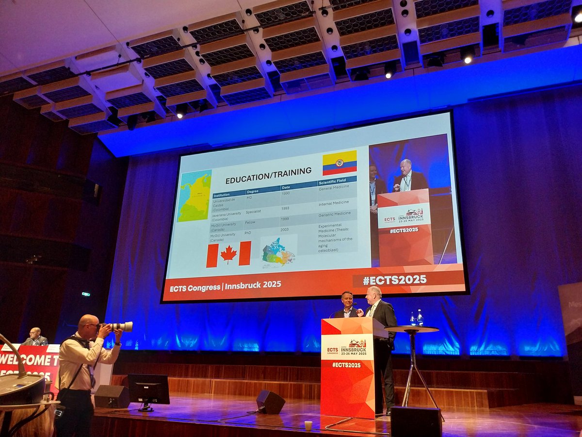 Elena Tsourdi (@elena_tsourdi) on Twitter photo Professor <a href="/DrGustavoDuque/">Gustavo Duque</a> being awarded this year's ECTS Steven Boonen award as a recognition to his long-standing achievements in the field of osteosarcopenia👏 Professor <a href="/DrGustavoDuque/">Gustavo Duque</a> being awarded this year's ECTS Steven Boonen award as a recognition to his long-standing achievements in the field of osteosarcopenia👏