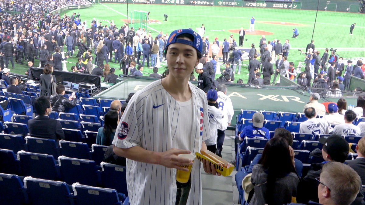 ⚾️오늘은 야구 보러 도쿄돔 왔쟈니🧢 | JOHNNY 2025 MLB Tokyo Series BEHIND

youtu.be/GFvUHeBFKUM

#JOHNNY #쟈니 
#NCT #NCT127
#MLB #TokyoSeries #Behind