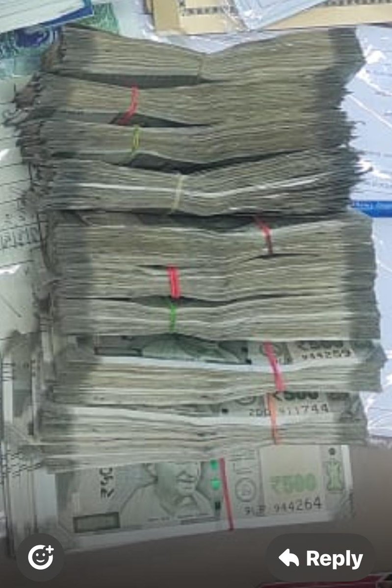 JKACB's tweet photo. J&amp;K ACB Registered Disproportionate Assets Case against  Imtiyaz Ahmad Bhat, Nazir, DC office Srinagar. More details on https://t.co/QBuBWKbtzo @diprjk @shaktipathak71 https://t.co/OteNQYF8sp