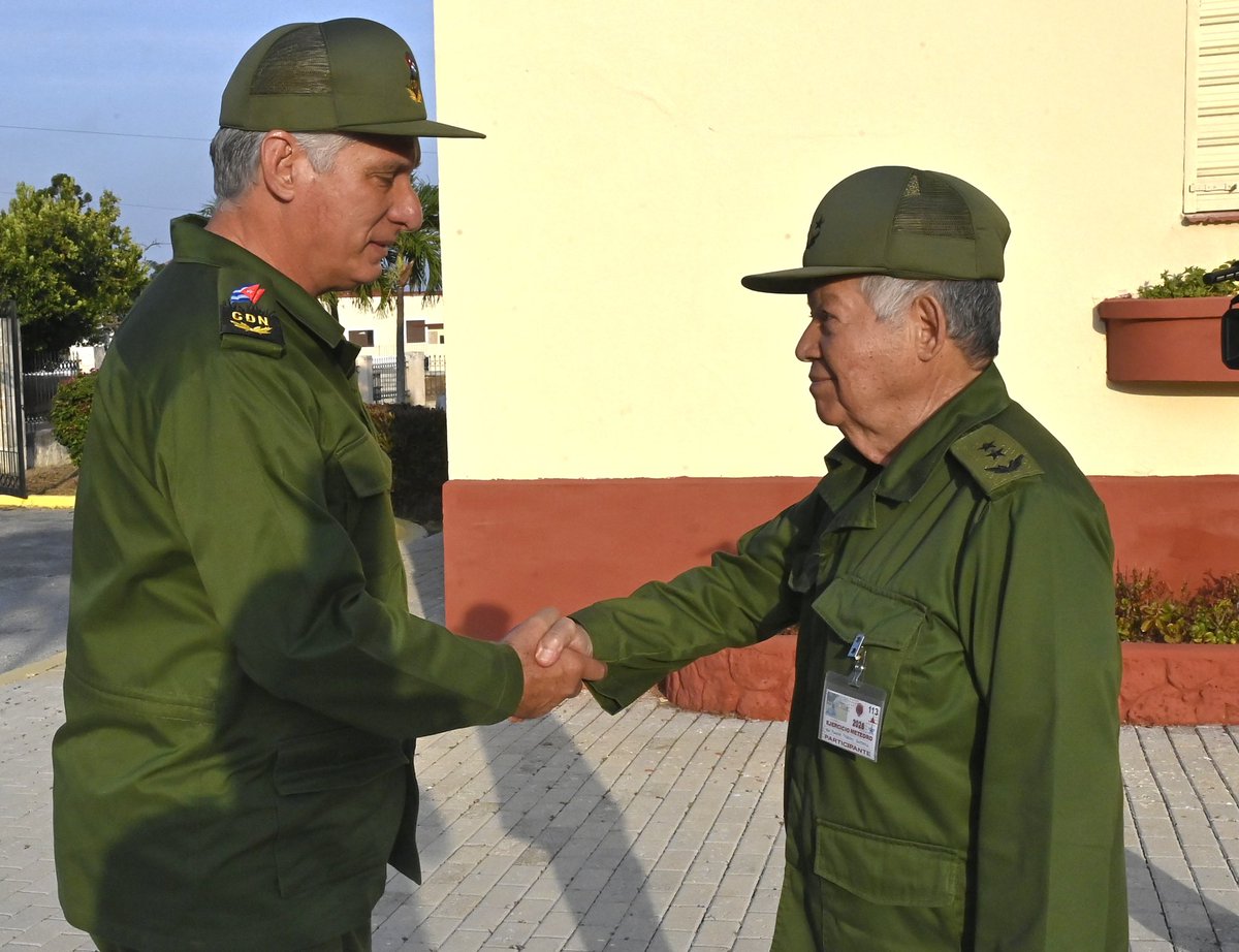 🇨🇺| El Ejercicio Popular de las Acciones en Situaciones de Desastres, #Meteoro2025, comenzó este sábado en el país, encabezado por el Presidente del Consejo de Defensa Nacional, <a href="/DiazCanelB/">Miguel Díaz-Canel Bermúdez</a>, primer secretario del Comité Central del Partido y presidente de la República.

🧶