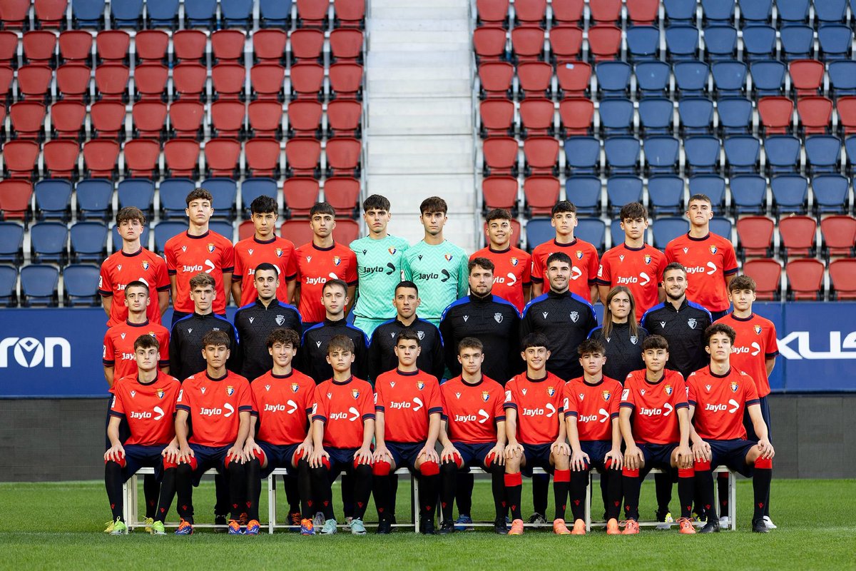 🏆 ¡El Cadete ‘A’, campeón de liga!

El conjunto rojillo ha vencido esta mañana al Izarra por 2-1 en la última jornada de la Liga Cadete.

👏 ¡Enhorabuena, chavales! Zorionak!