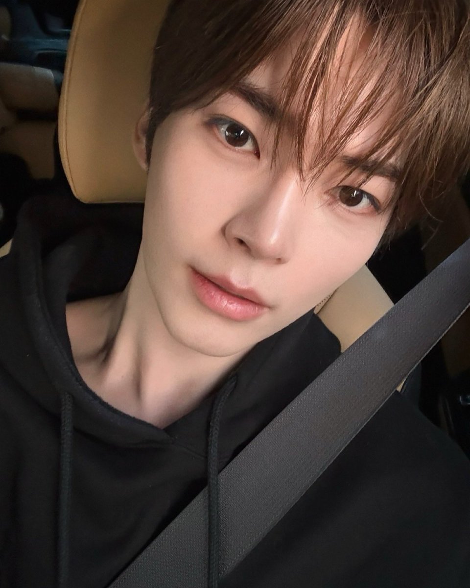 arc_SHB's tweet image. 250524 제베원 인스타 게시물 #성한빈