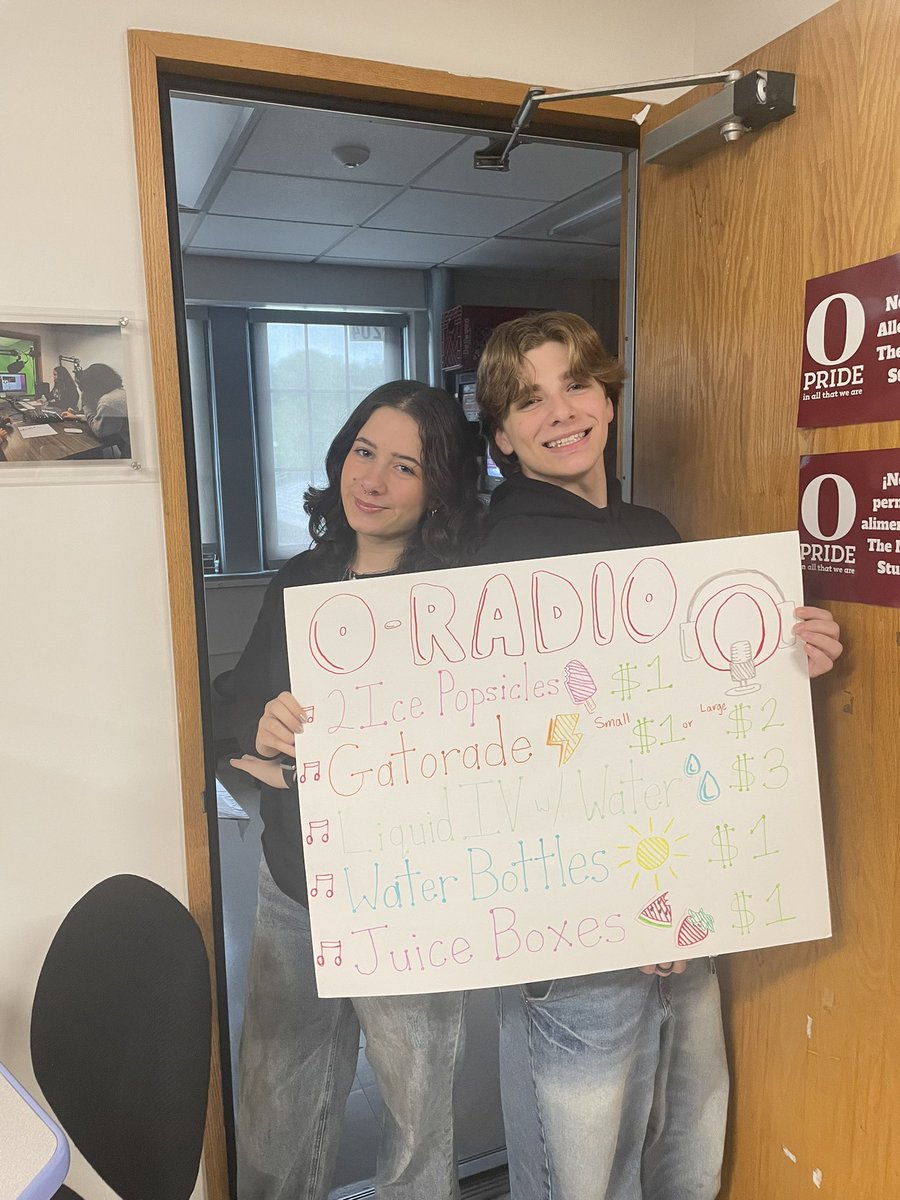 What a way to end off an amazing spirit week! Radio and media students showcased their merch this year and worked hard capturing all the magic of OHS day! Stay tuned to see all this year’s footage of students and the pep rally!