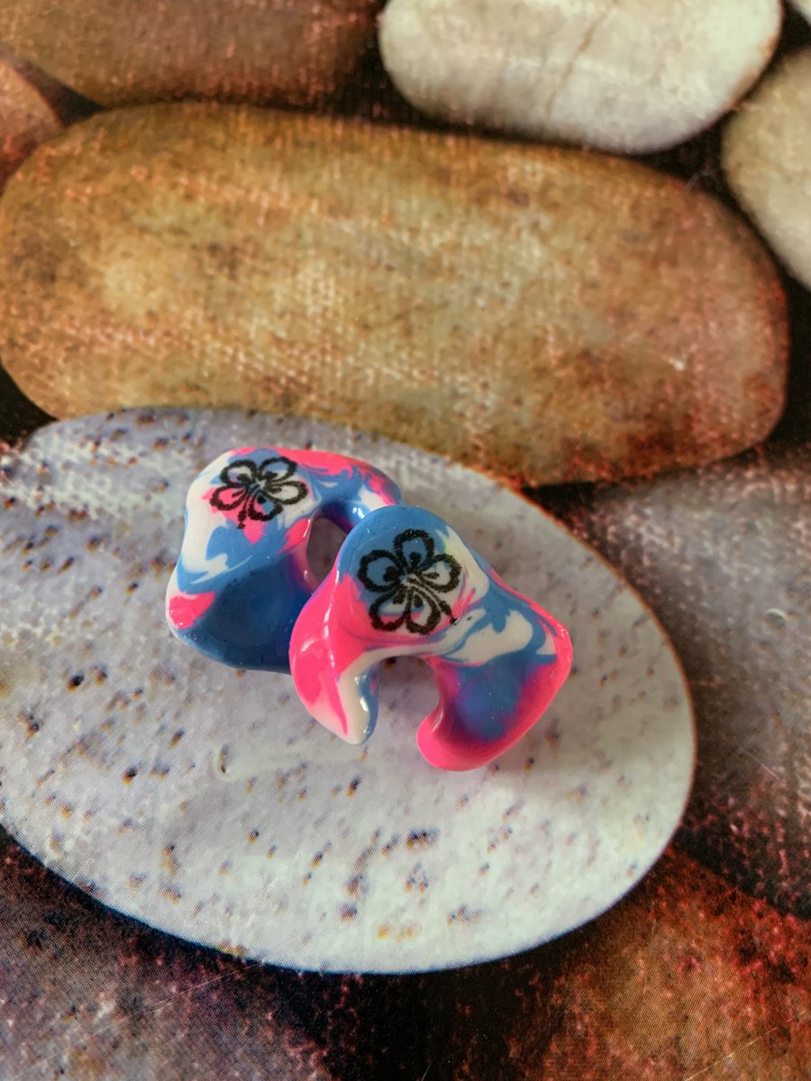 Custom Surfplugs 👌