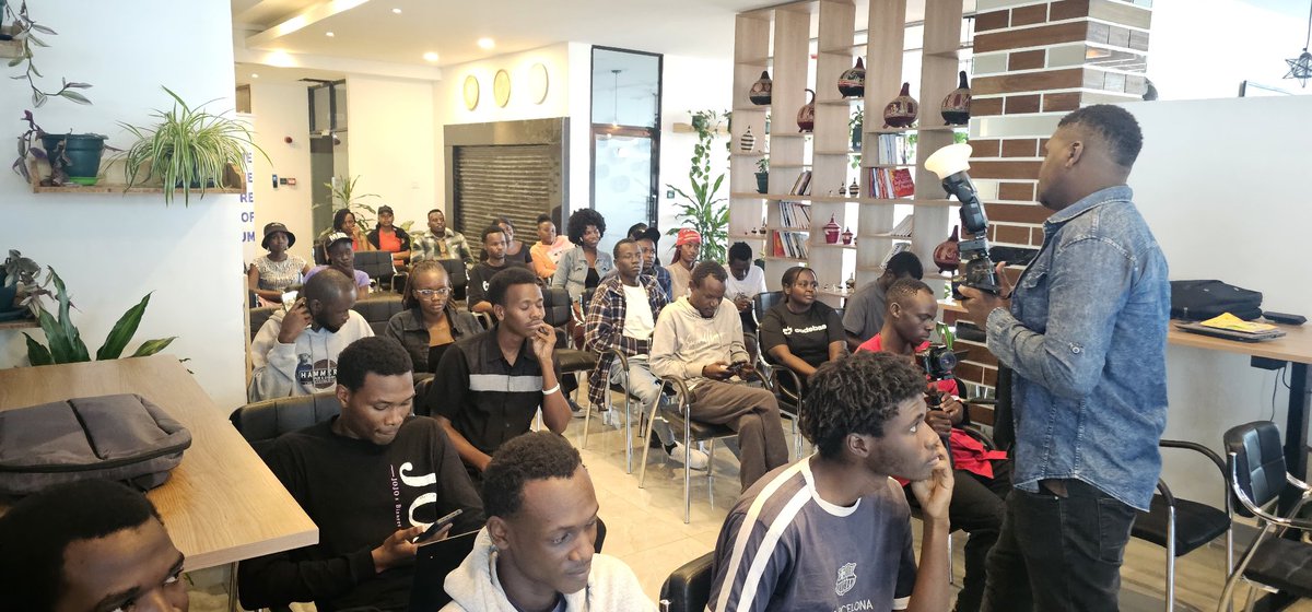 UmojaverseDevs's tweet photo. We're  in Nairobi  Jenga Leo for the @arbitrum Pulse bootcamp https://t.co/sW5lmppmr5