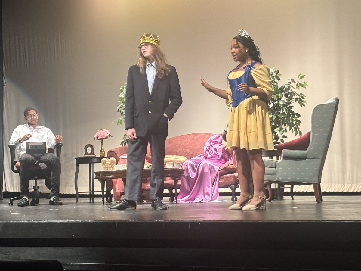 Joe Dimino (@jdimino) on Twitter photo <a href="/GHS_GrandviewC4/">Grandview High School</a> GHS Theatre Presents One Acts - May 23, 2025 youtu.be/GqC9sVFZiz4?siβ¦ <a href="/GHS_GrandviewC4/">Grandview High School</a> GHS Theatre Presents One Acts - May 23, 2025 youtu.be/GqC9sVFZiz4?siβ¦