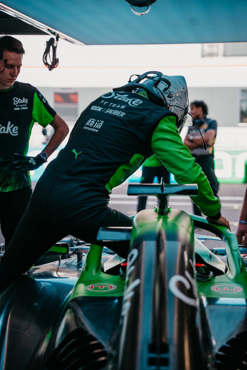 Locked in for Qualifying at the #MonacoGP 🇲🇨⏱️