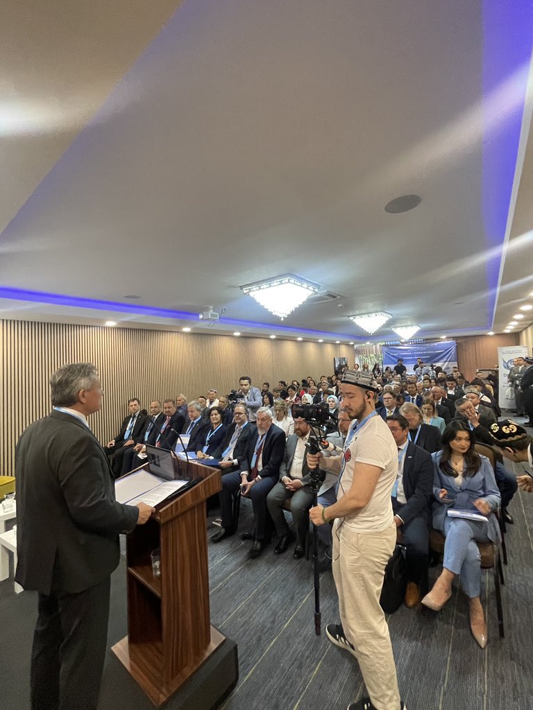 3. Doğu Türkistan Ulusal İstişare Konferansı ve Uygur Gençler Konferansı.
(Üchinchi Sherqiy Türkistan Milli Kéngeshi we Uyghur Yashlar Kéngeshi) Açılış ve ingizce oturumları.

 youtube.com/live/PKGpQwvXy… <a href="/YouTube/">YouTube</a> aracılığıyla