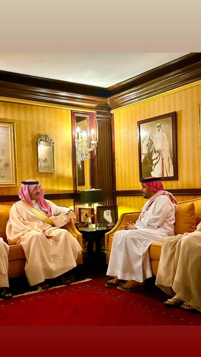 Fahad_Abunayyan's tweet photo. اود باسمي وباسم الاسرة اشكر جميع من قدم العزاء في وفاة والدي محمدابونيان رحمه الله وعلى رأسهم ولاة امرنا حفظهم الله وأصحاب السمو الملكي والمعالي وأود أن اخص وزير الداخلية الأمير عبدالعزيز بن سعود والأمير تركي بن طلال والأمير محمد بن عبدالرحمن وجميع من حضر من داخل وخارج المملكة. https://t.co/MP2pSDBDNT