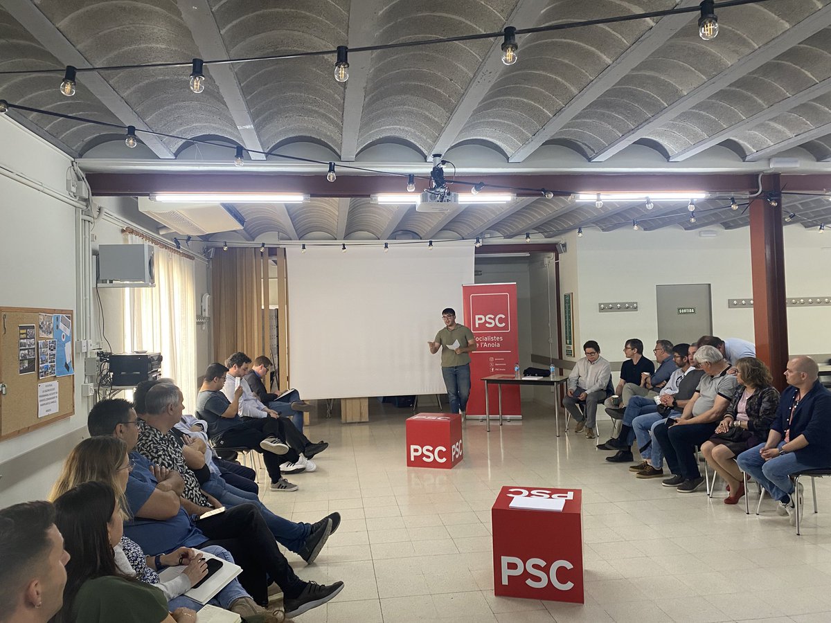 Participa el regidor masquefí David Oliva per parlar sobre joves, habitatge i polítiques🏠