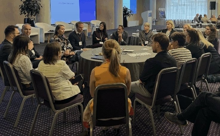 Asociación ASMD España (@asmdspain) on Twitter photo Asistimos al European Membership Meeting #EMM2025 en Riga. Un evento organizado por <a href="/eurordis/">EURORDIS-Rare Diseases Europe</a> y al que asisten representantes de asociaciones de pacientes de toda Europa. Asistimos al European Membership Meeting #EMM2025 en Riga. Un evento organizado por <a href="/eurordis/">EURORDIS-Rare Diseases Europe</a> y al que asisten representantes de asociaciones de pacientes de toda Europa.