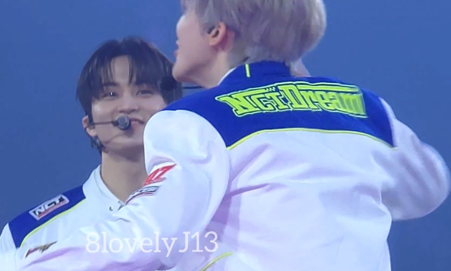 onyourjaemm's tweet photo. 🥺🤏🏻 https://t.co/NxUNOwViPO