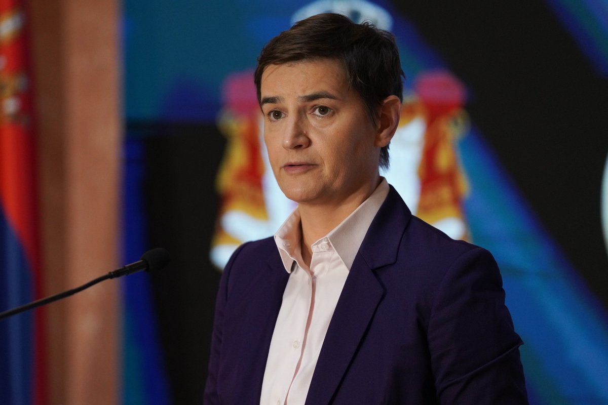 СНС СРБИЈА (@sns_srbija) on Twitter photo Брнабић <a href="/anabrnabic/">Ana Brnabic</a>: Не одлучује Европа о томе ко ће бити председник Србије sns.org.rs/novosti/vesti/… Брнабић <a href="/anabrnabic/">Ana Brnabic</a>: Не одлучује Европа о томе ко ће бити председник Србије sns.org.rs/novosti/vesti/…