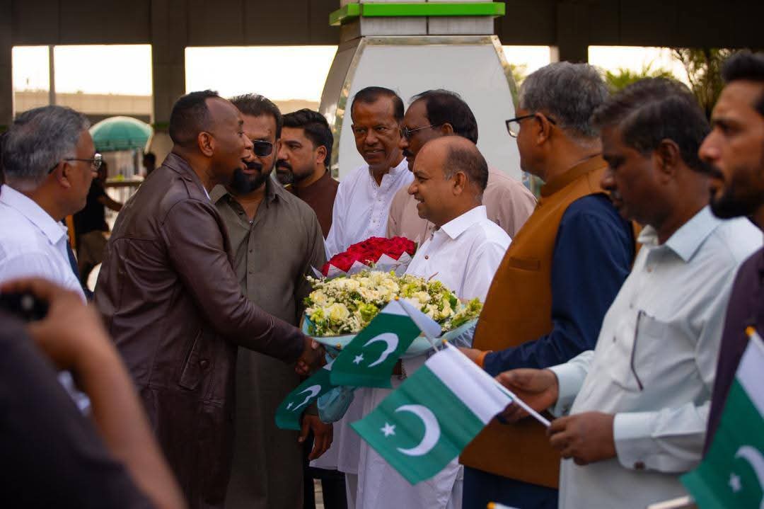 MDodbill's tweet photo. Matthew 10:41, The one who receives a prophet because he is a prophet will receive a prophet's reward..
Pakistan is blessed 🎉
#Pakistani
#ProphetElvisMbonye https://t.co/8a6uxn6dH1