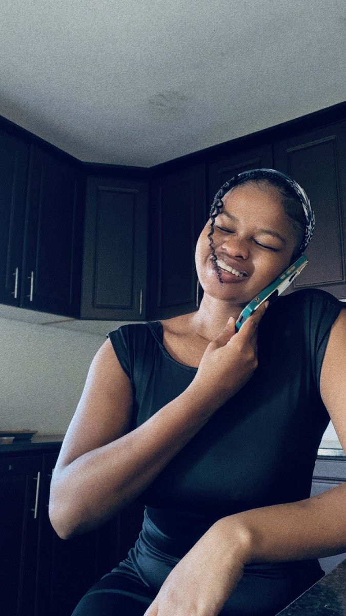 KuhleNsipho11's tweet image. Mina no Gogo we always connected thanks to @CapitecBankSA my lady calls anytime and never has to buy airtime ezitolo cause I bank with Capitec #BankWithCapitec #CapitecJustLikeThat