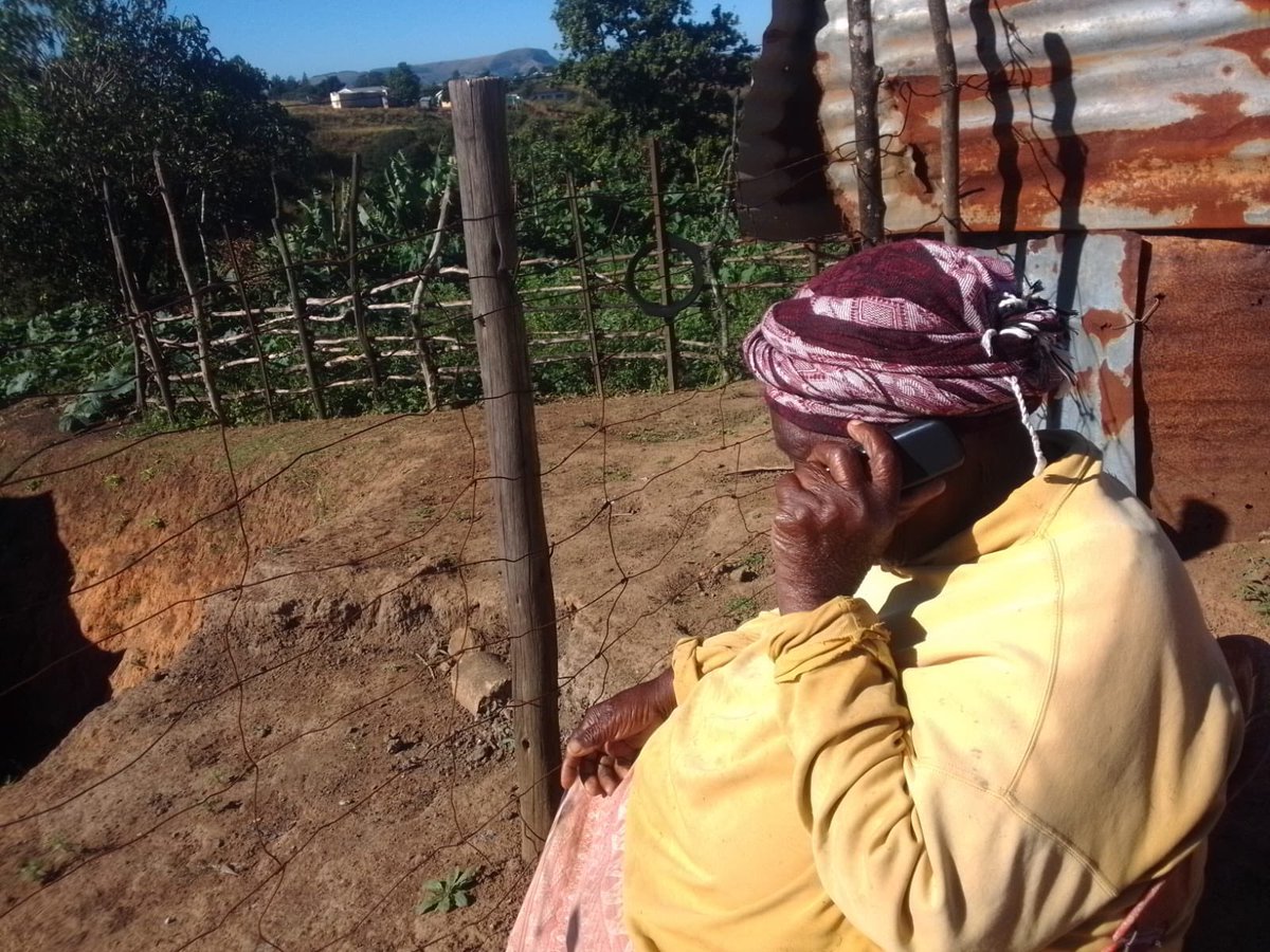 KuhleNsipho11's tweet image. Mina no Gogo we always connected thanks to @CapitecBankSA my lady calls anytime and never has to buy airtime ezitolo cause I bank with Capitec #BankWithCapitec #CapitecJustLikeThat