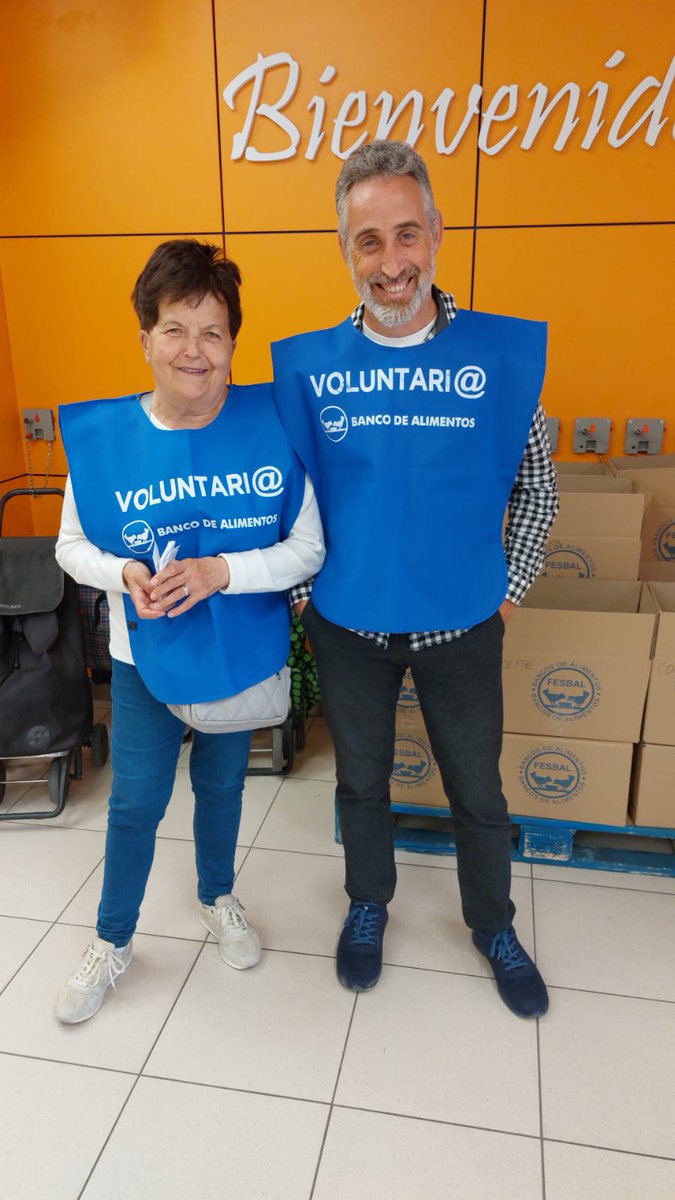 #Voluntarios de #Logroño en la segunda jornada de la #RecogidaPrimavera

¡grandes nuestros #voluntarios!

bancodealimentosdelarioja.org/app

#RecogidaPrimavera