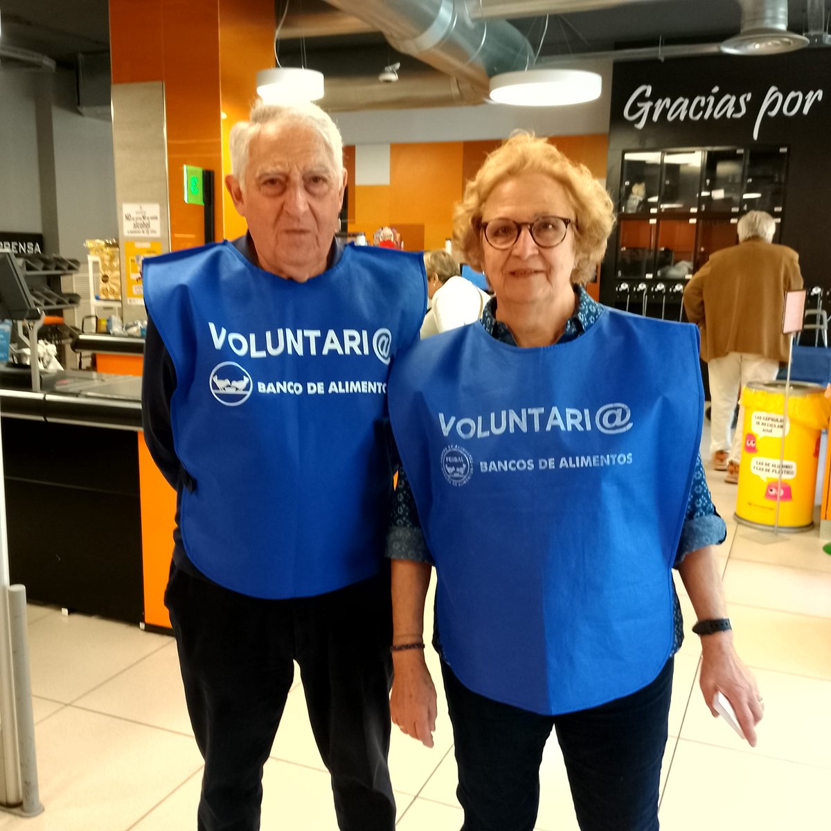 #Voluntarios de #Logroño en la segunda jornada de la #RecogidaPrimavera

¡Muchas gracias!

bancodealimentosdelarioja.org/app