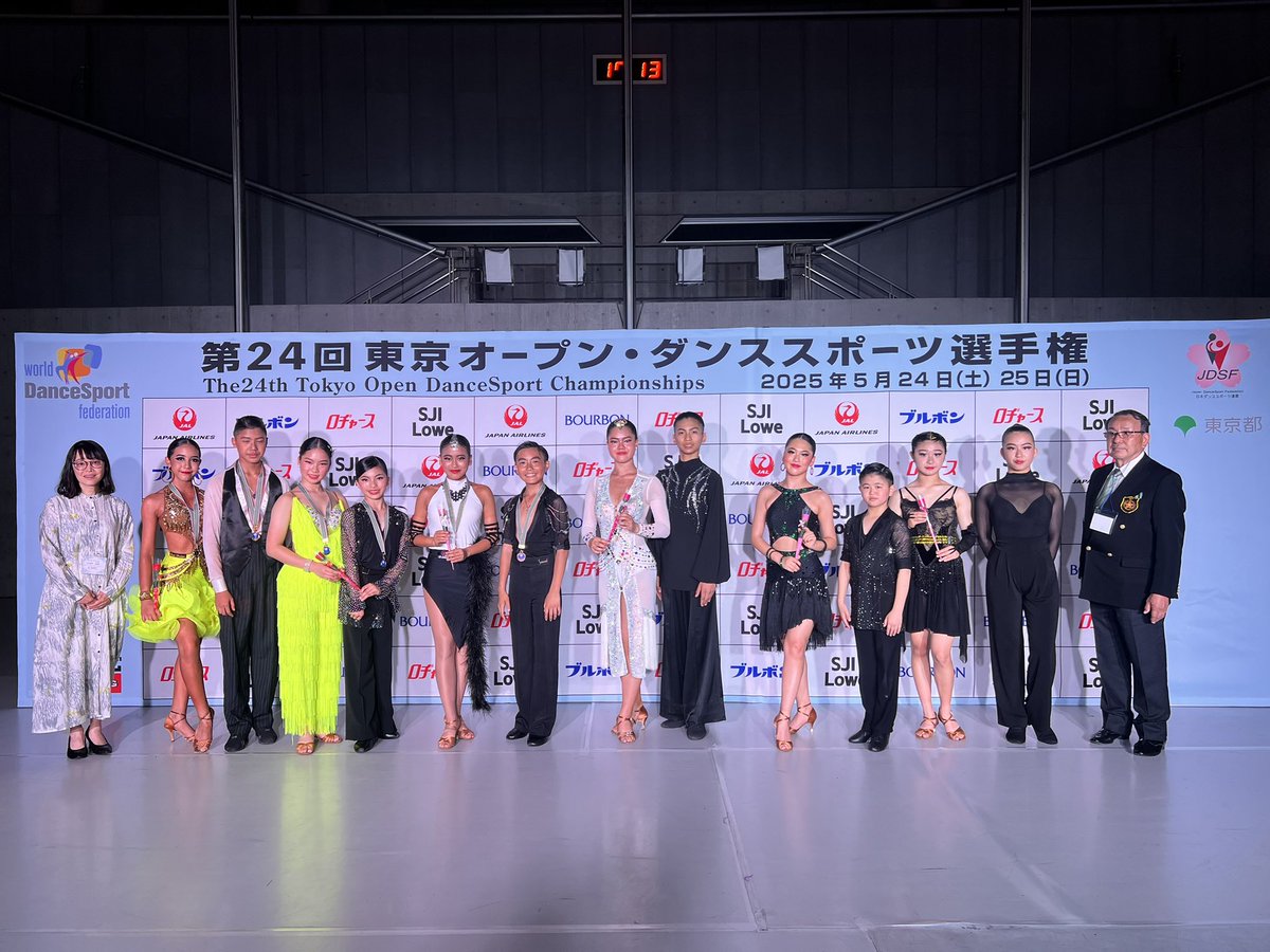 jdsf_info's tweet image. JDSF ジュニアオープンラテン 競技会結果
第1位 Chayaphol Salarnlea・Shulita Sanchez Thailand
第2位 赤瀬陽香・吉崎月乃 神奈川県
第3位 齊藤礼琉・田山逸果 神奈川県
第4位 赤瀬優斗・吉崎空乃 神奈川県
第5位 黒嶋将聖・加藤向葵 千葉県
第6位 竹安優・前川美桜 東京都