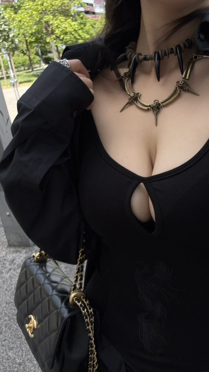 ✌️
