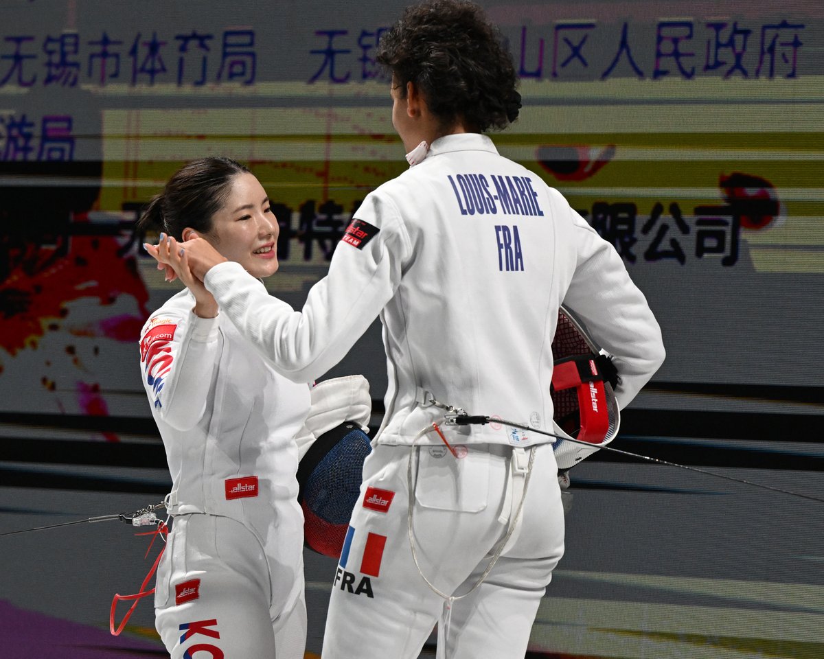 FIE (@fie_fencing) on Twitter photo The 2025 Wuxi Women’s Epee World Cup – What a Final! 🤺🔥
Alexandra Louis Marie 🇫🇷 claims the gold with a thrilling 10–9 win in the final! 🥇🇫🇷
Congratulations to Sera Song 🇰🇷 for an incredible performance and taking home the silver! 🥈👏
<a href="/ffescrime/">Fédération Française d'Escrime</a>
ℹ️Follow the results here: The 2025 Wuxi Women’s Epee World Cup – What a Final! 🤺🔥
Alexandra Louis Marie 🇫🇷 claims the gold with a thrilling 10–9 win in the final! 🥇🇫🇷
Congratulations to Sera Song 🇰🇷 for an incredible performance and taking home the silver! 🥈👏
<a href="/ffescrime/">Fédération Française d'Escrime</a>
ℹ️Follow the results here: