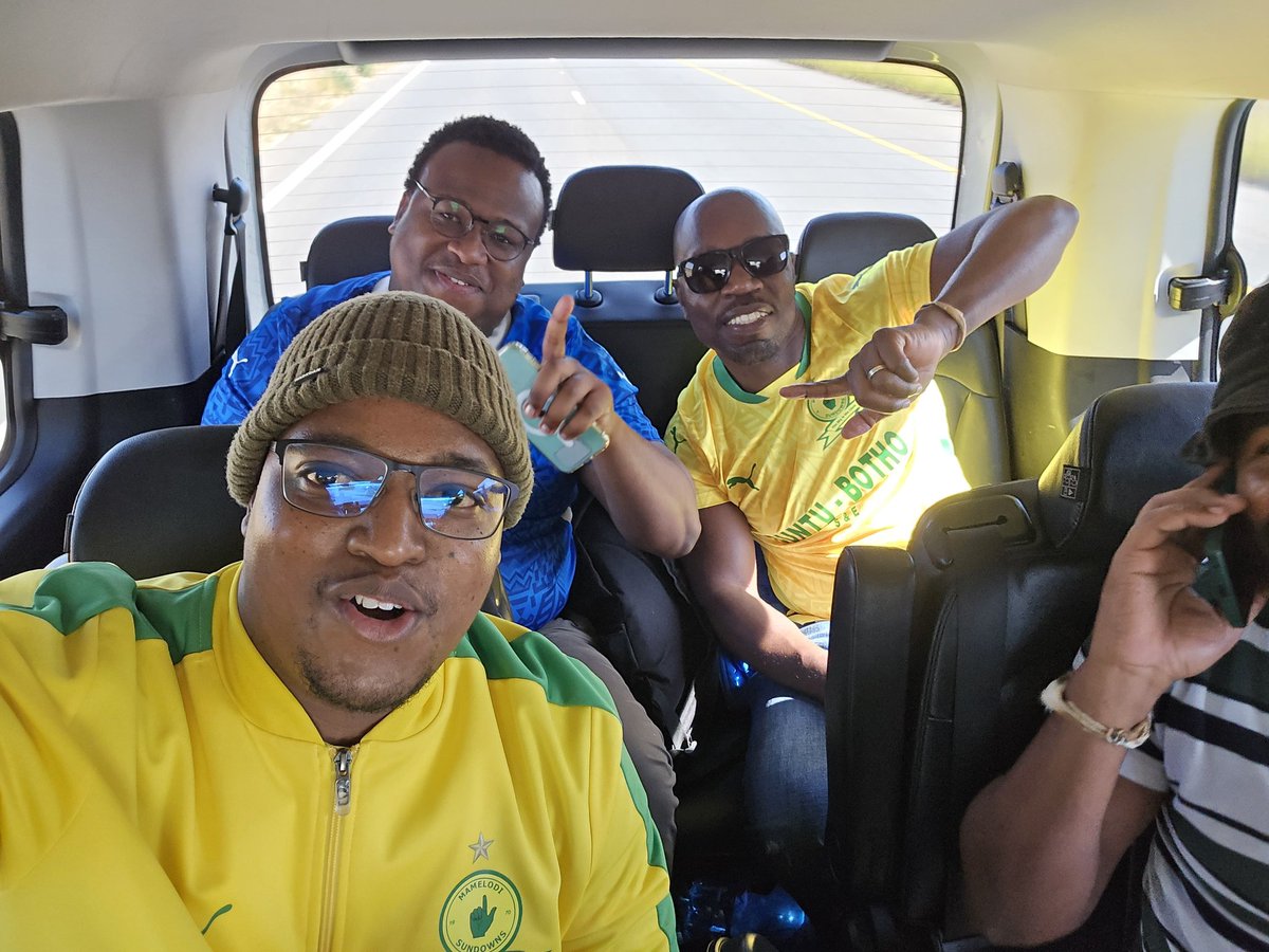 slibkid's tweet photo. Ruimsig branch present
#CAFChampionsLeague
#Sundowns
#LoftusStadium
#mamelodisundowns https://t.co/SeoIQV7Ao2