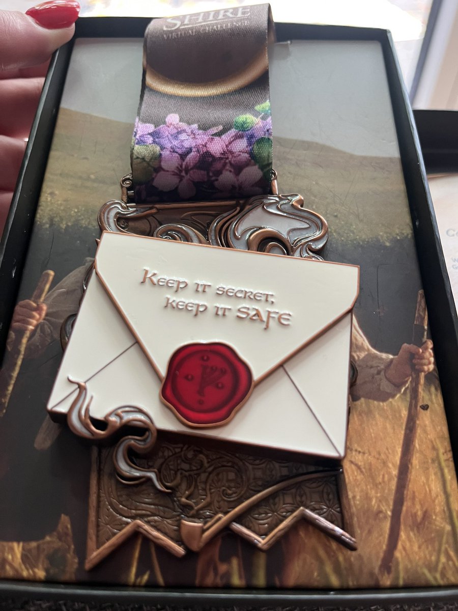 I started doing #theconquerorchallenges earlier this year &amp; just completed the first part of #TheLordOfTheRings “The Shire” 
The medal is stunning 😍 Onwards to Rivendell 🧝‍♂️